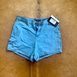 Pretty little thing Jean shorts